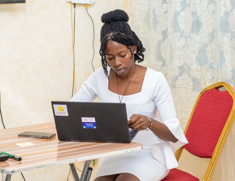 Falonne Dagnon au travail